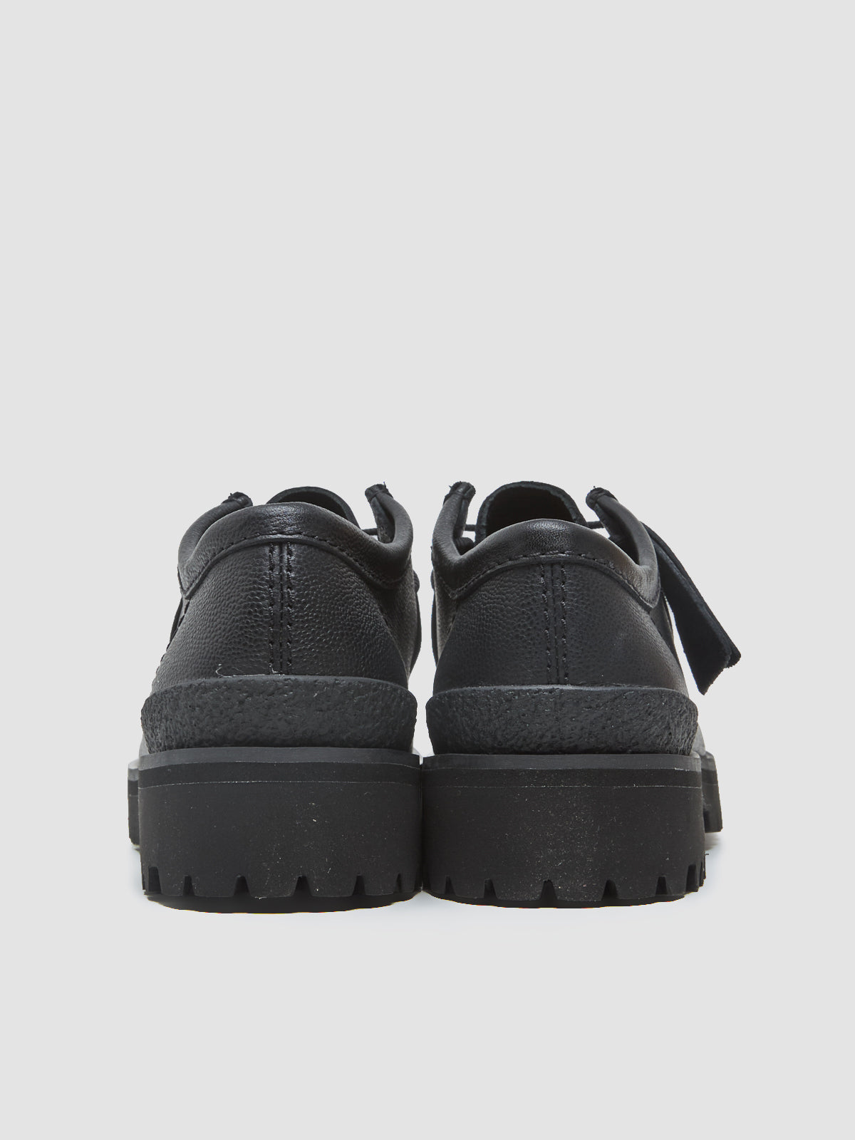 Walla Yukoner Shoes in Black Scotch Grain