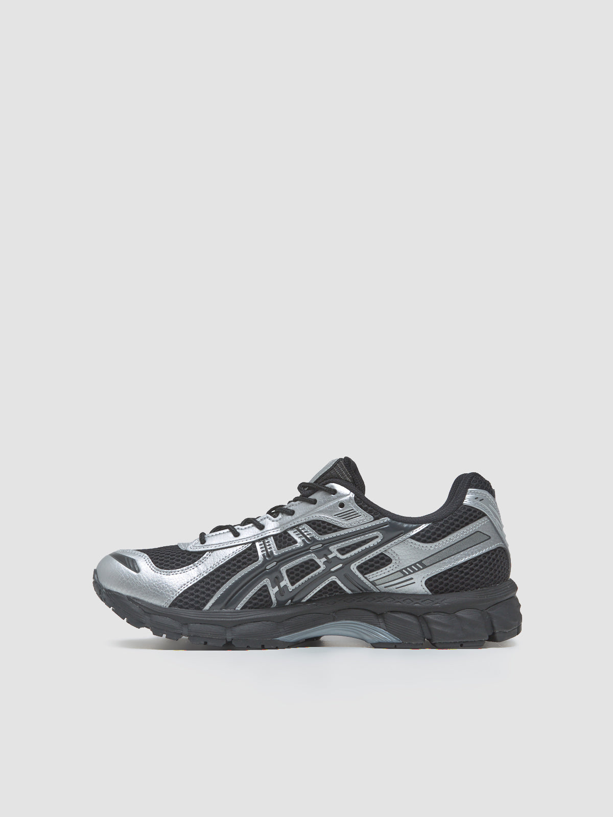 GEL-KAYANO 12.1 Sneaker in Black & Graphite Grey