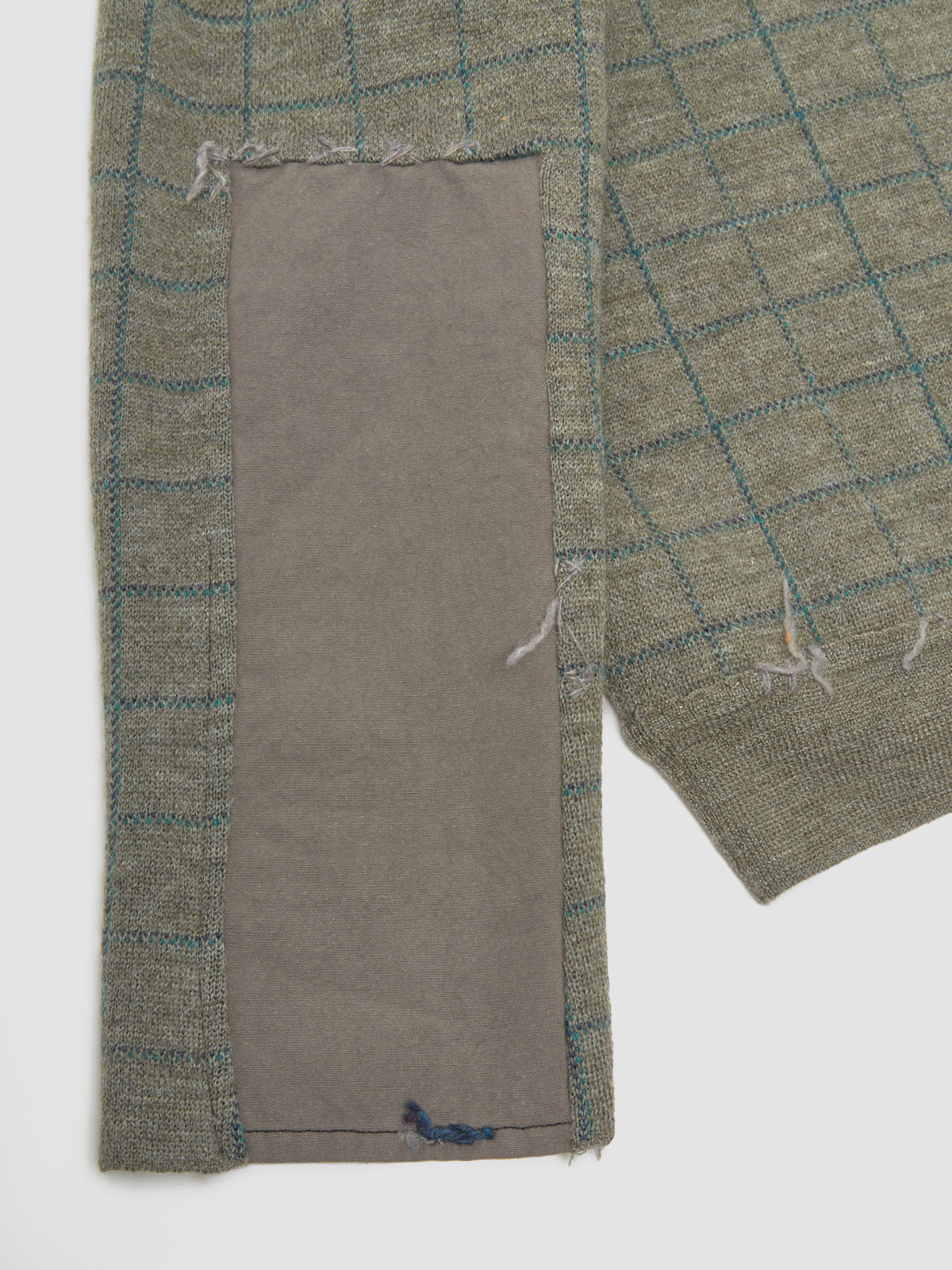 V-Neck Sweater in Military Green