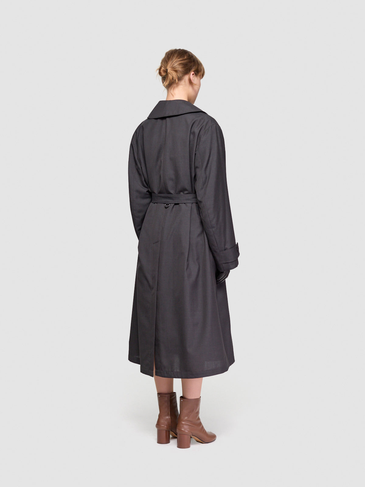 Trench Coat with Detachable Lining in Coal