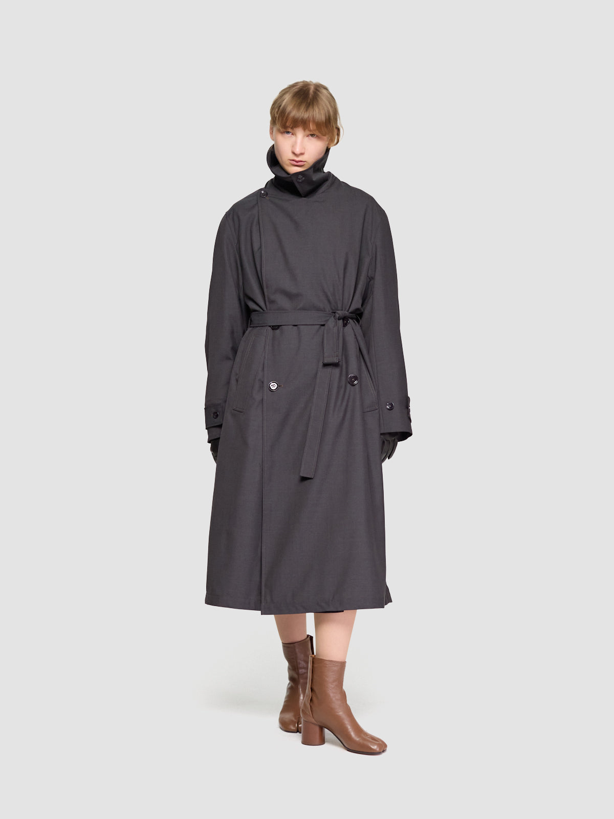 Trench Coat with Detachable Lining in Coal