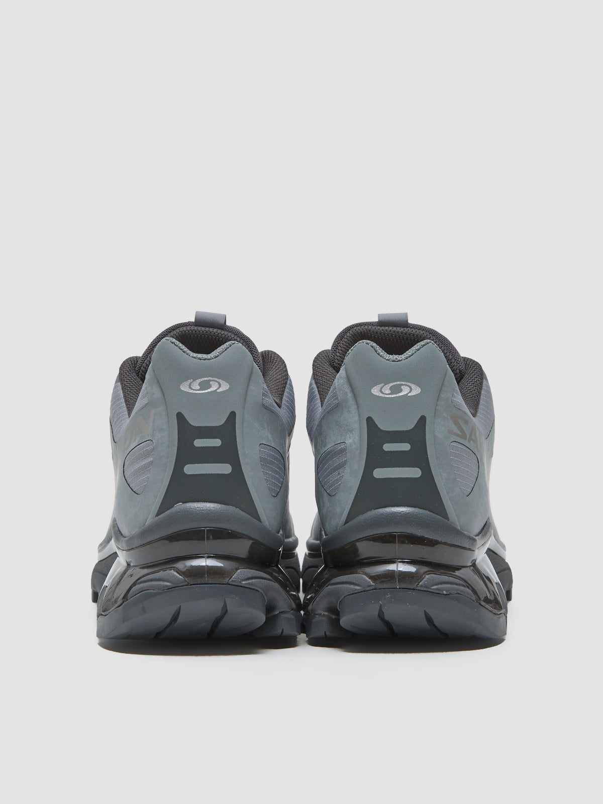 XT-4 OG PROTECTIVE Sneaker in Monument & Asphalt