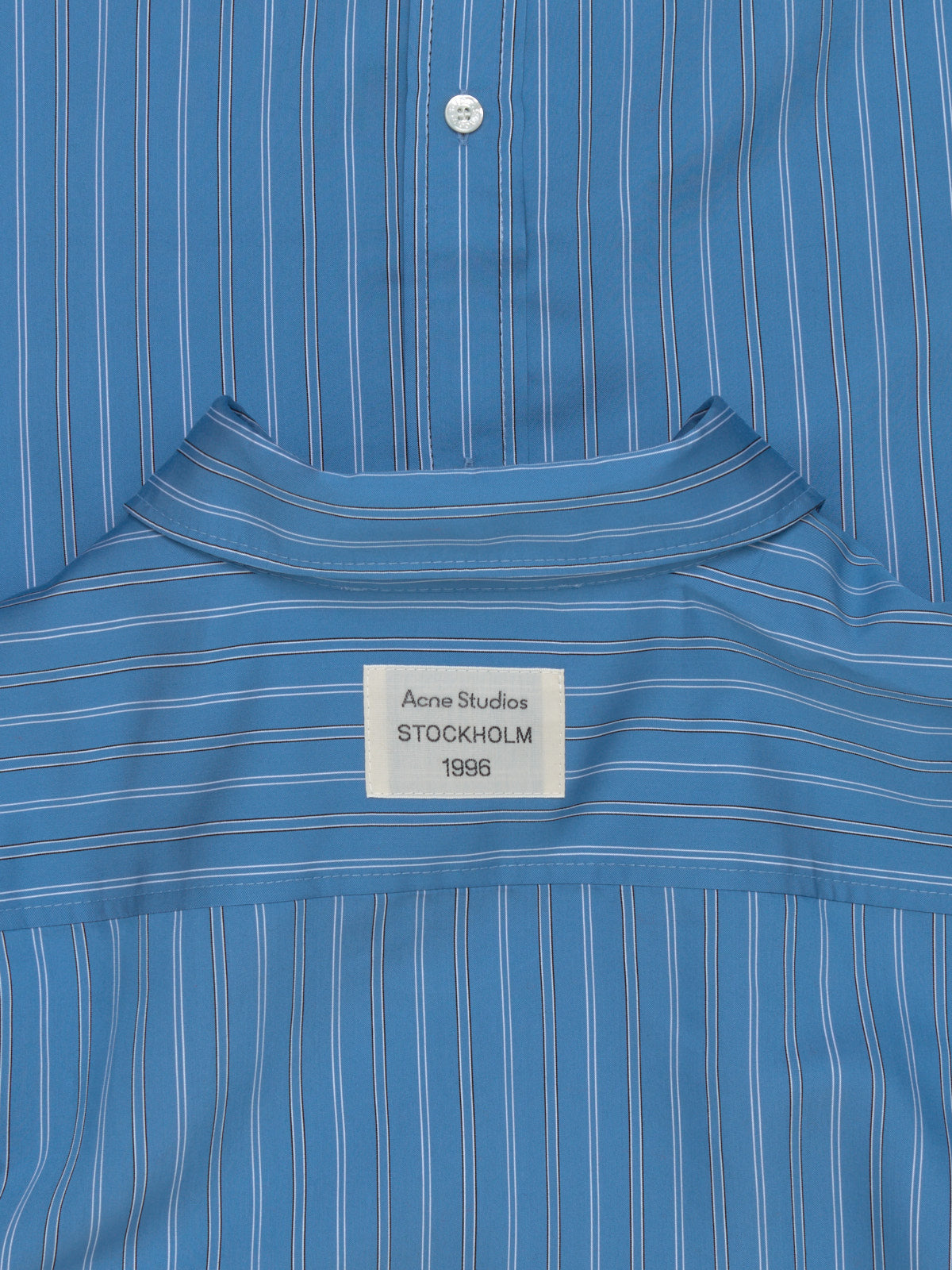 Button-Up Striped Shirt in Blue Multi