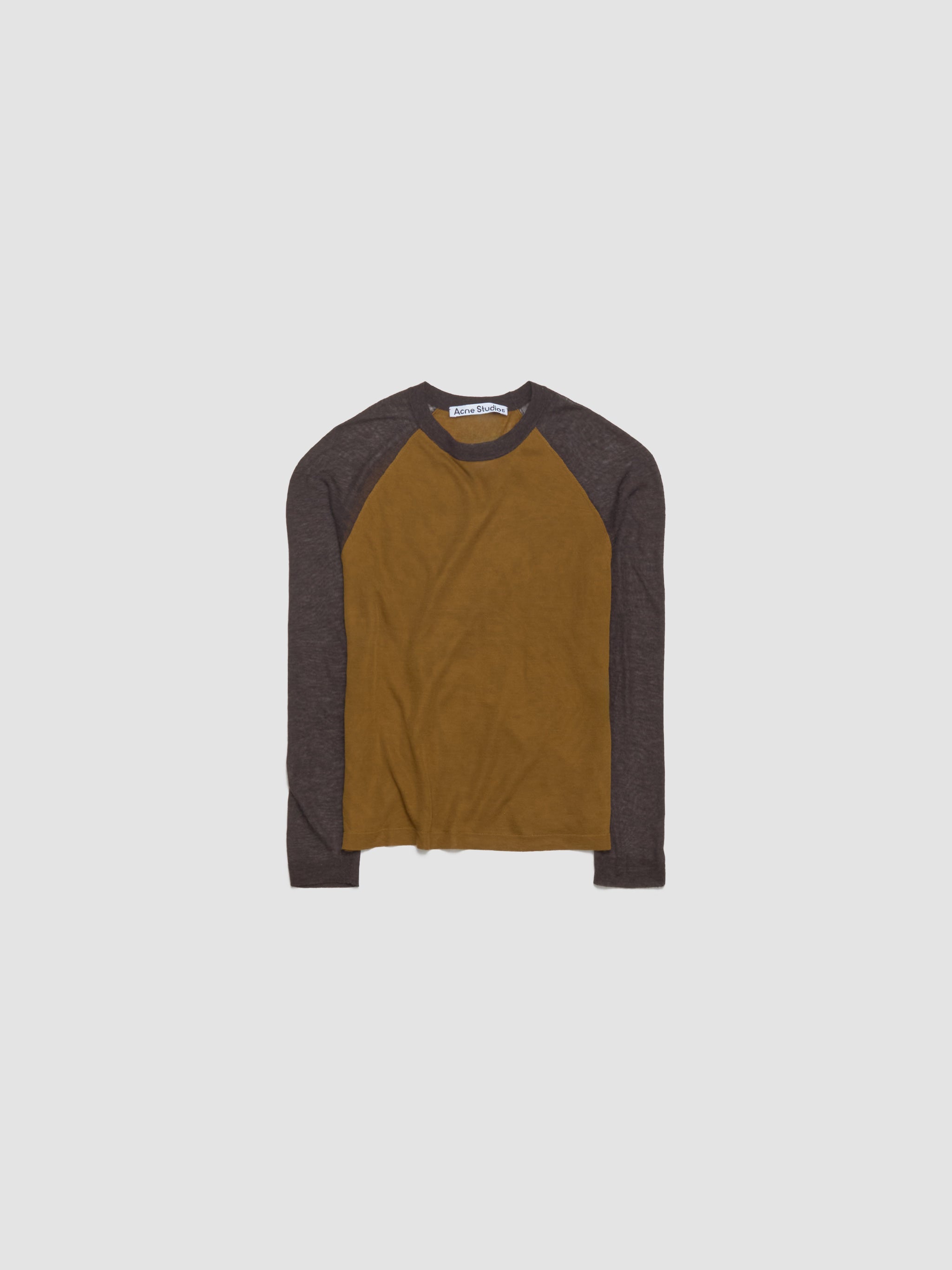 Long-Sleeved Top in Camel & Brown