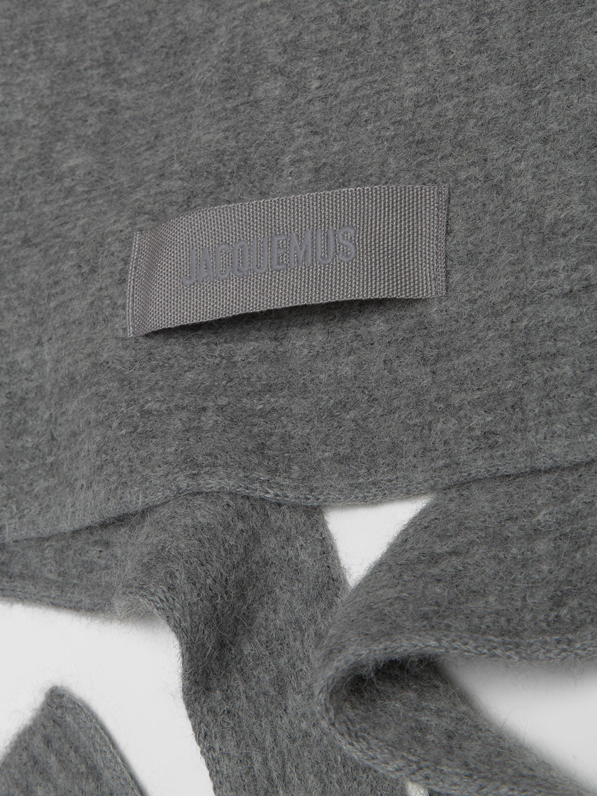 Le Chale Gros Grain in Dark Grey