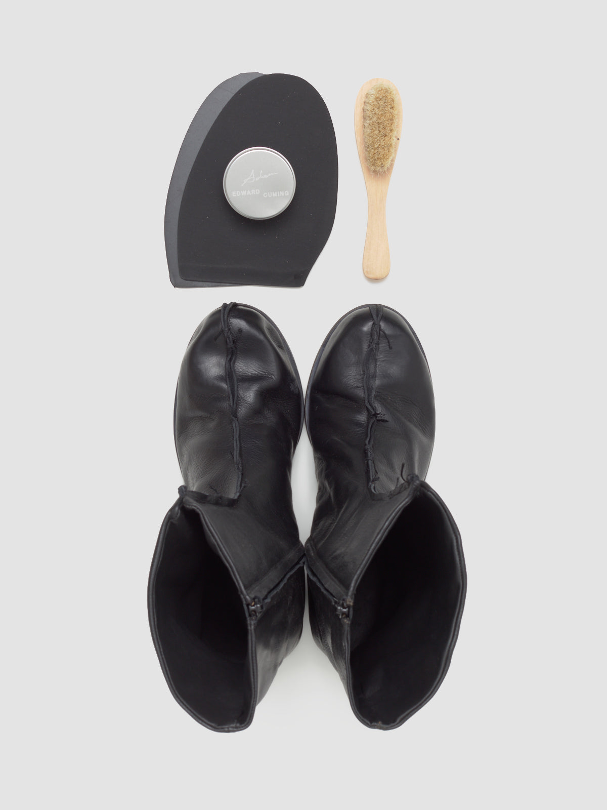 Adam Ripper Boots in Black