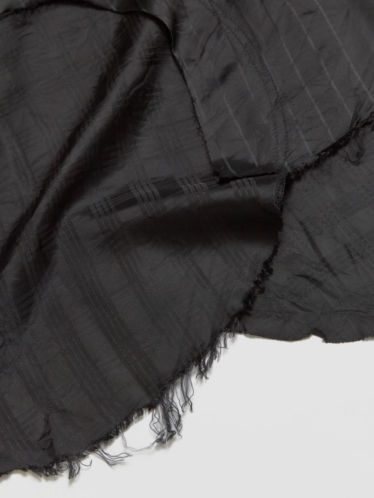 Side-View Skirt in Black