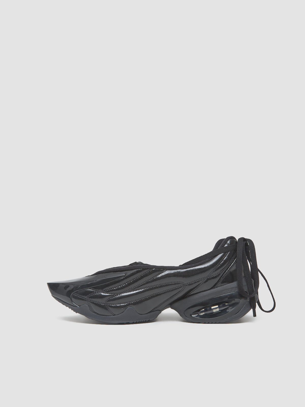 x KNWLS WMNS Air Max Muse Ballet Sneaker in Black