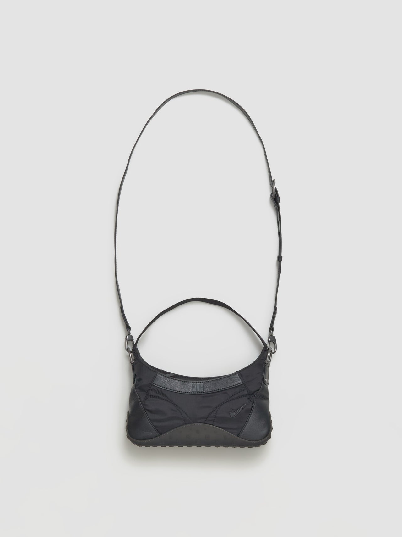 x KNWLS Razr Run Bag in Black