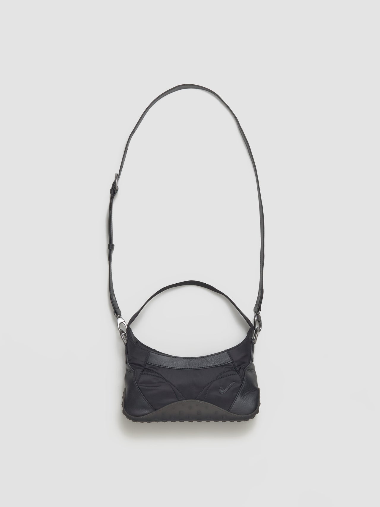 x KNWLS Razr Run Bag in Black