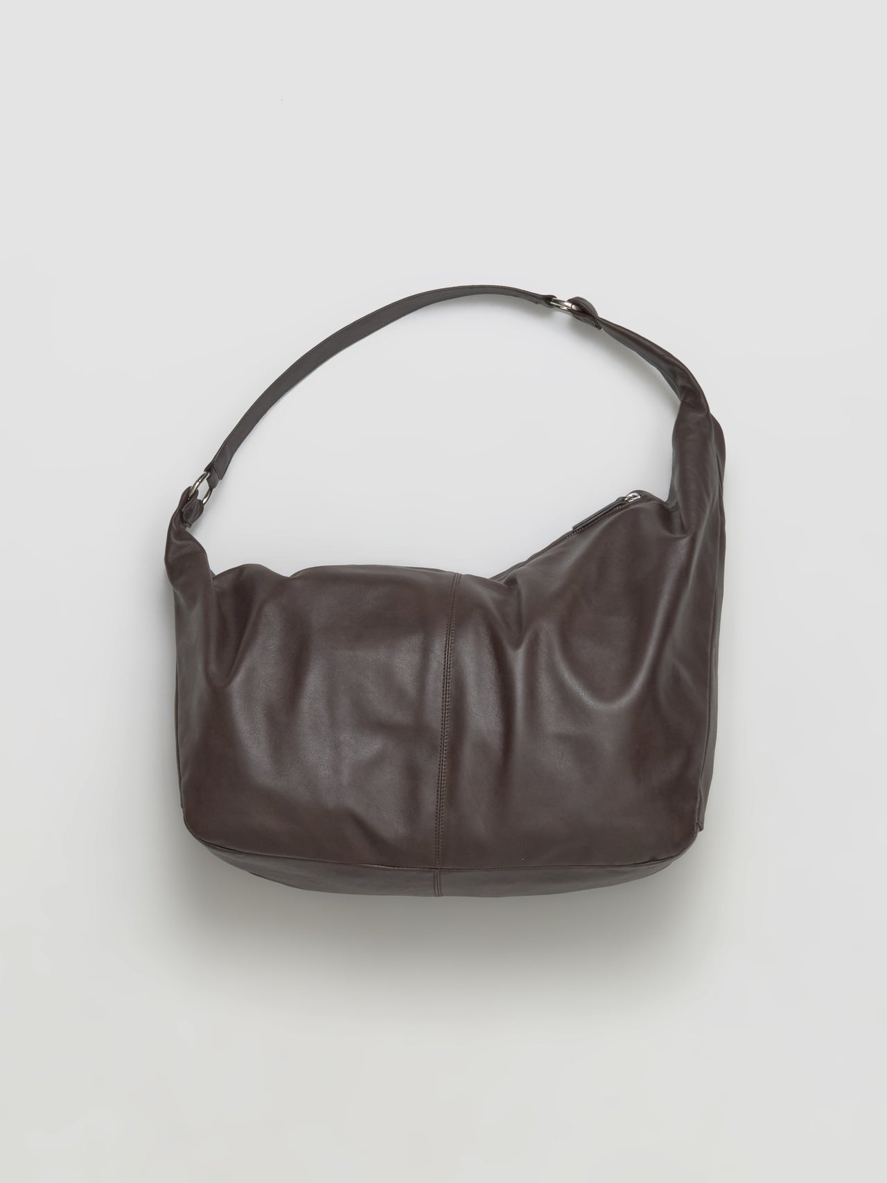 Big Dry Shoulder Bag in Brown