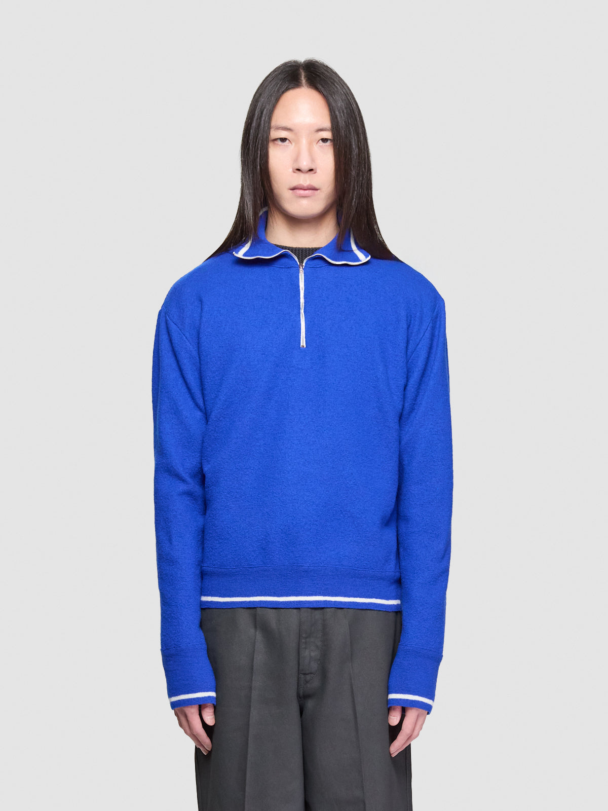 Crewneck Sweatshirt in Bright Blue & Off-White