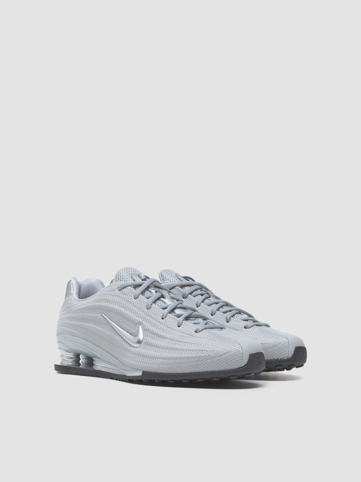 WMNS Shox Z Sneaker in Silver & Black