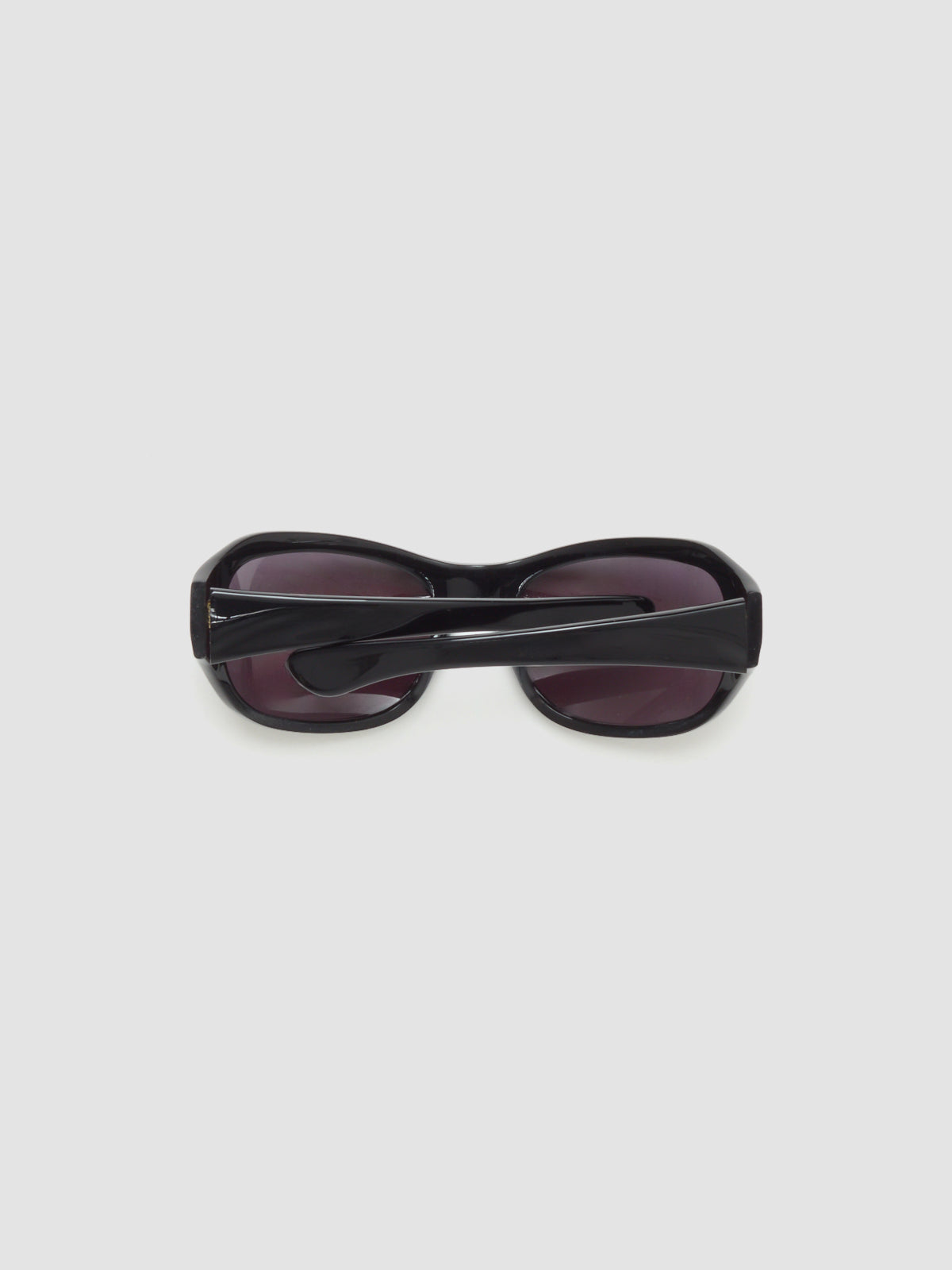 The Atlas Sunglasses in Black