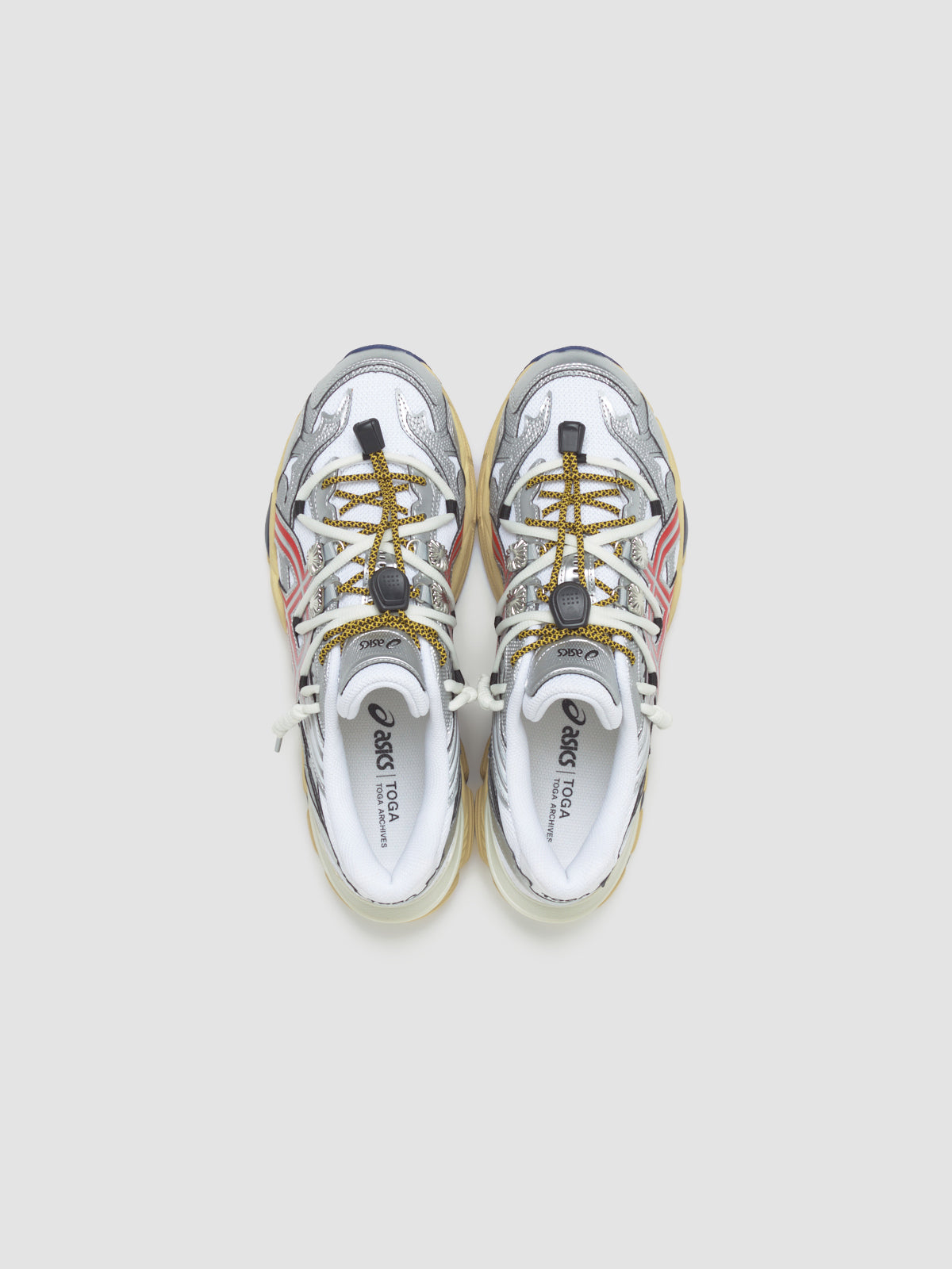 x TOGA ARCHIVES GEL-CUMULUS 16 TG Sneaker in White & Red Pure Silver
