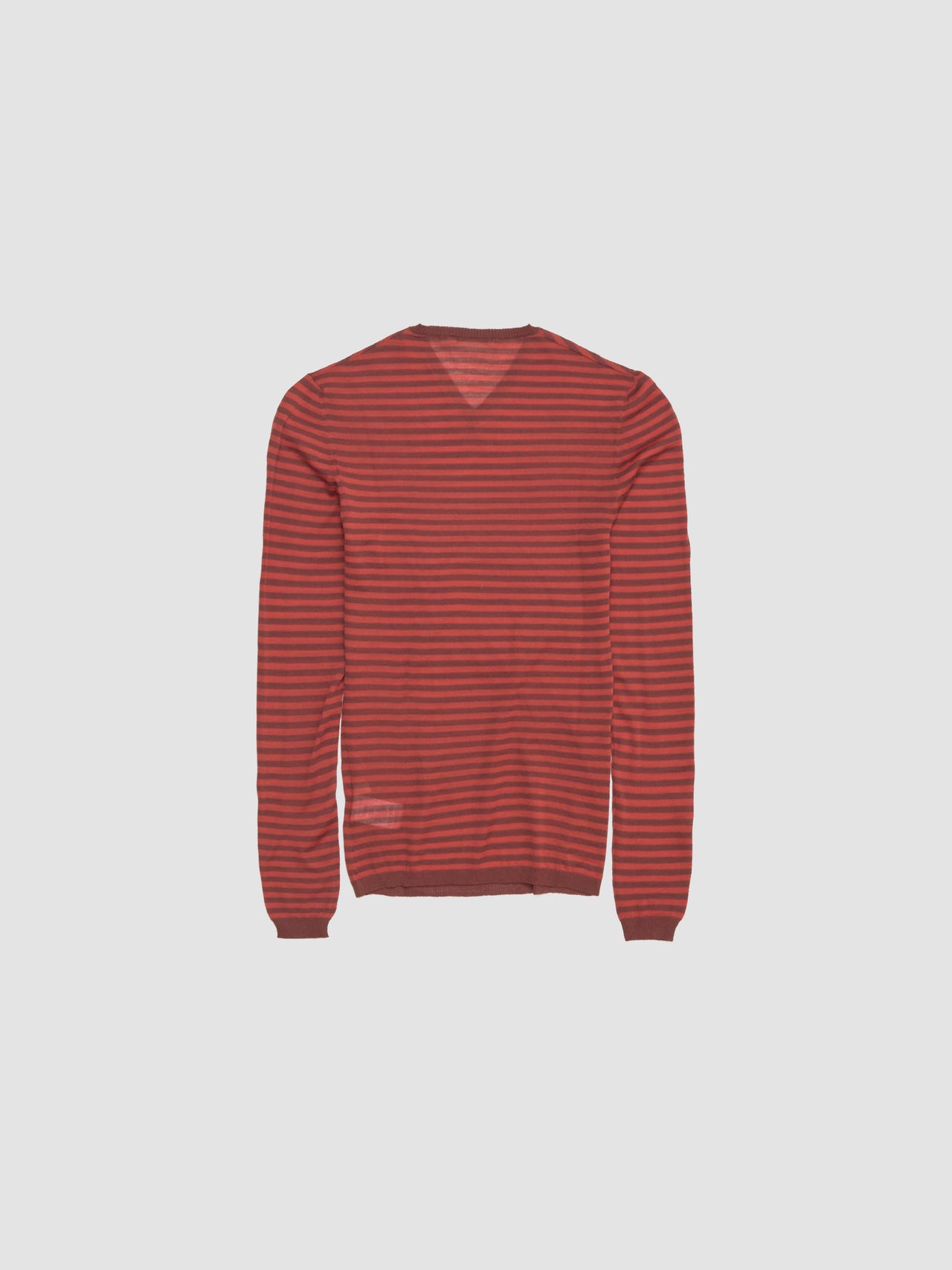Iglú V-Neck Sweater in Red