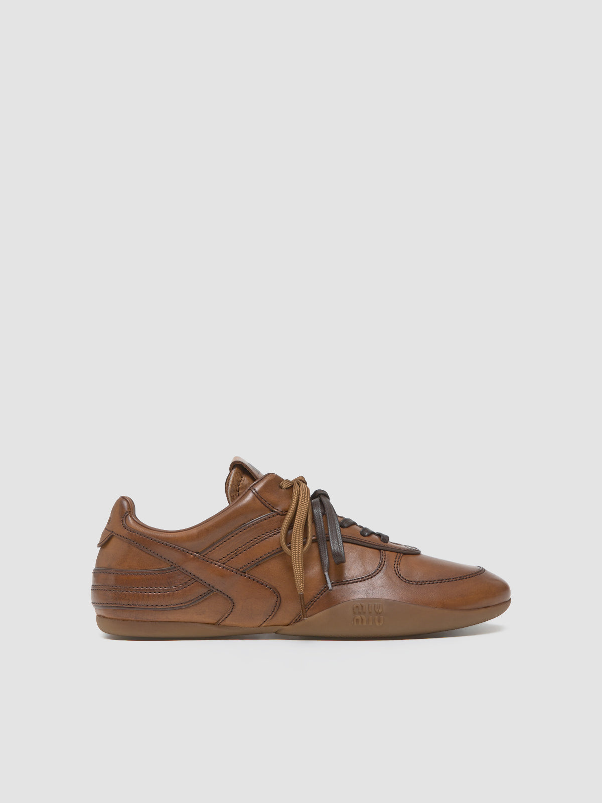 Gymnasium Leather Sneaker in Cognac