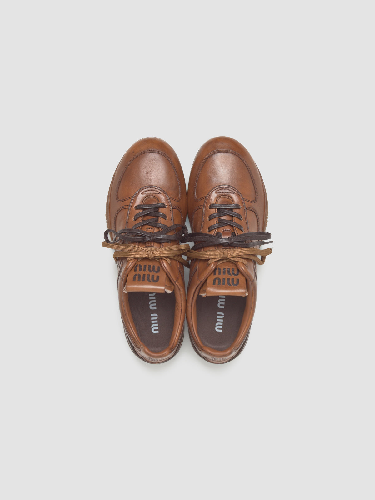 Gymnasium Leather Sneaker in Cognac