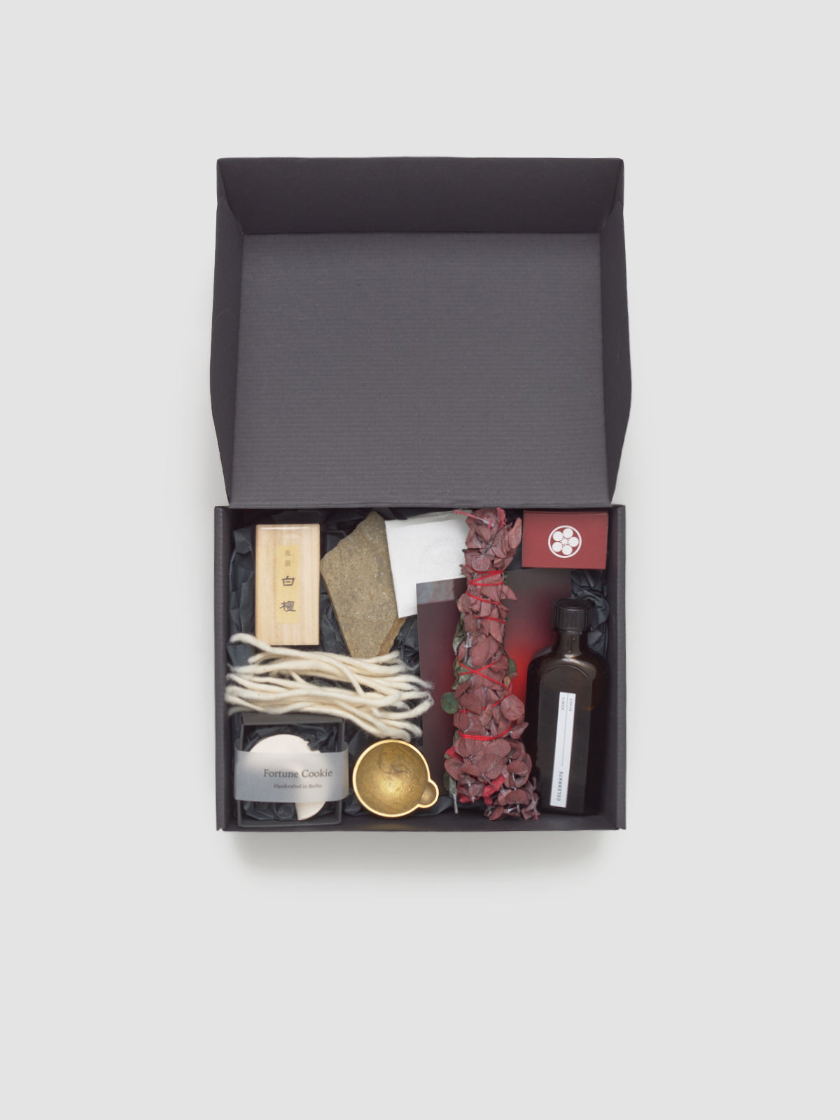 x VOO Birthday Spirit Cleansing Box