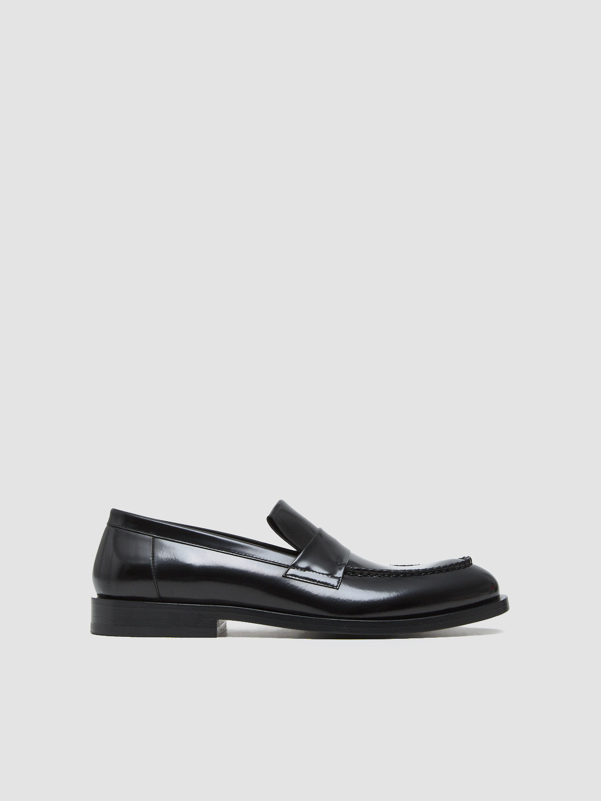 Leather Loafers in Black