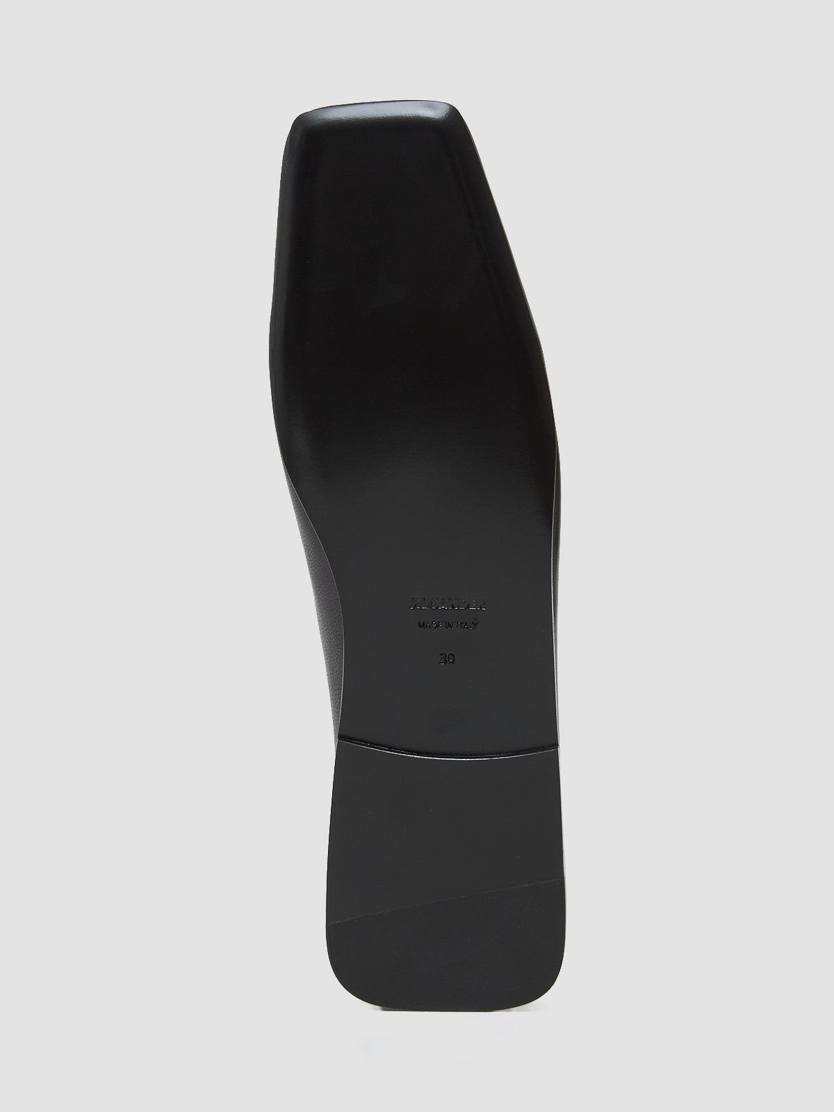 Shiny Leather Flat Shoes in Black