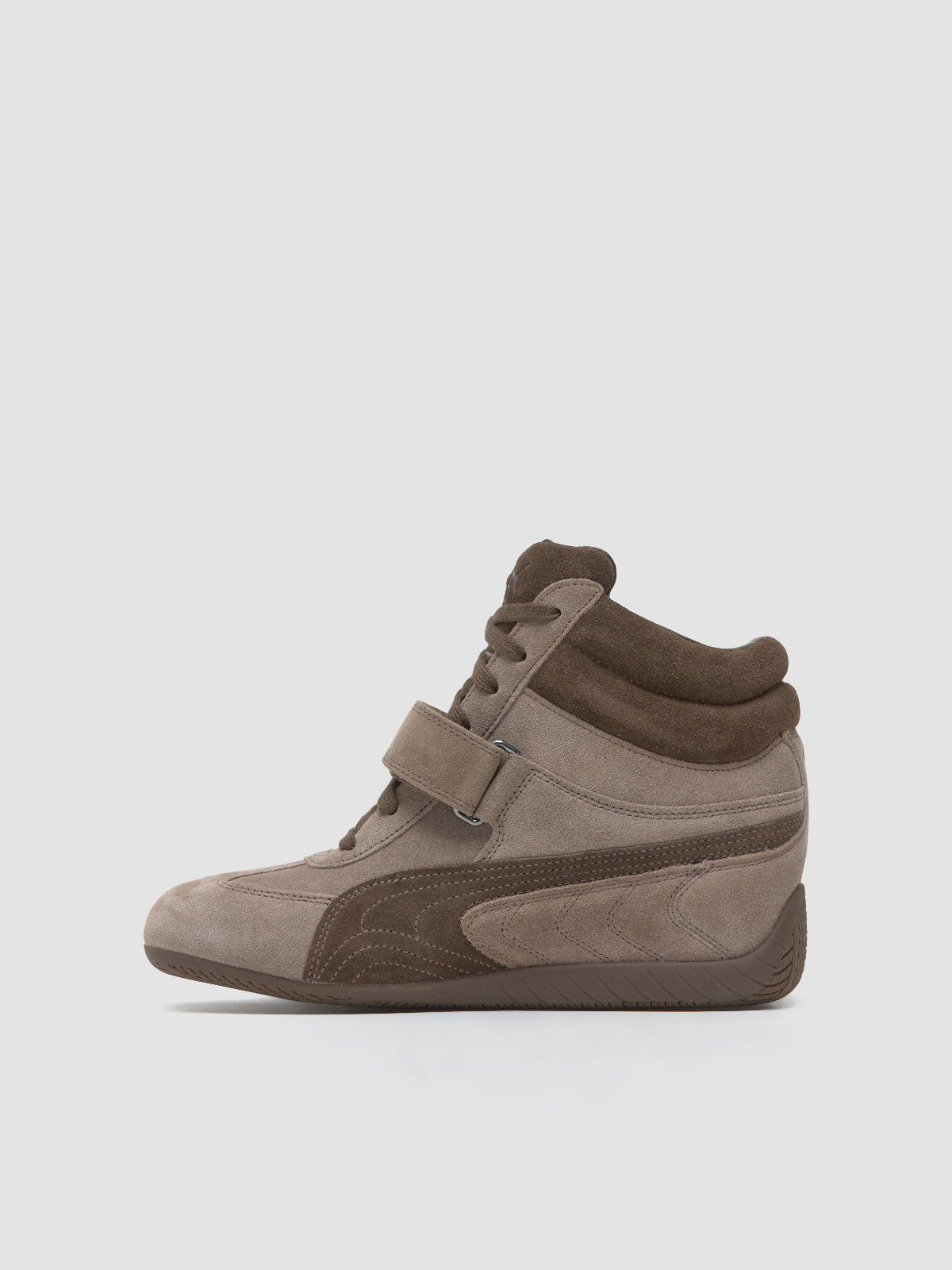 WMNS Speedcat Wedge Sneaker in Totally Taupe & Chocolate