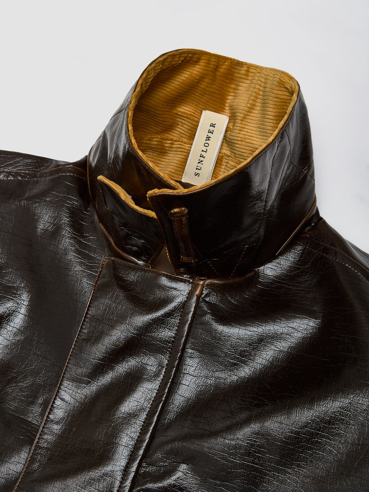 Vinyl Leisure Jacket in Brown