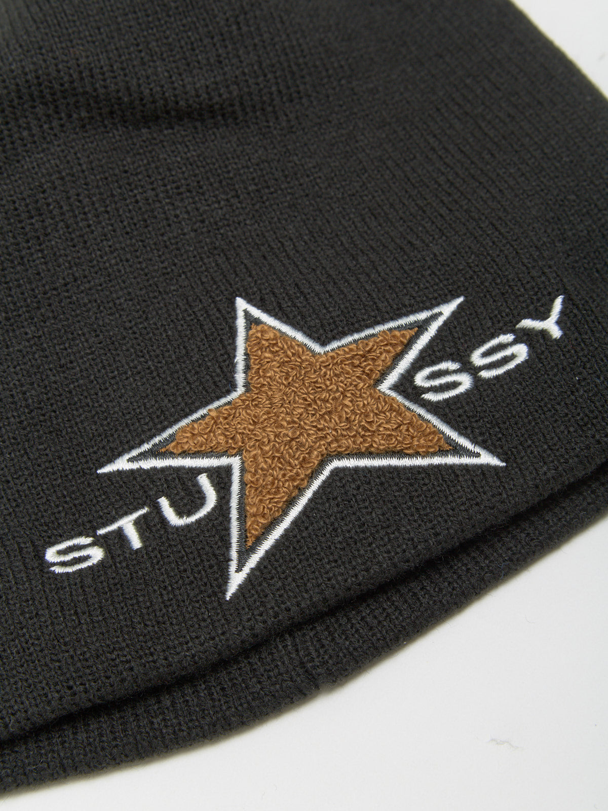 Skullcap Chenille in Black