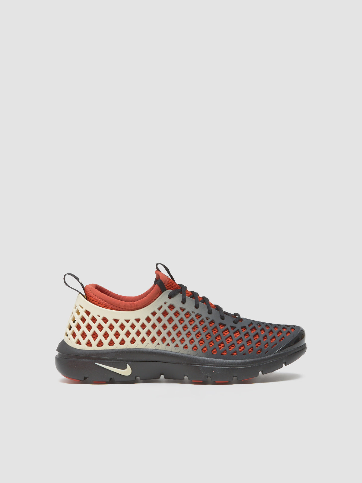 WMNS Rejuven8 Sneaker in Black & Muslin