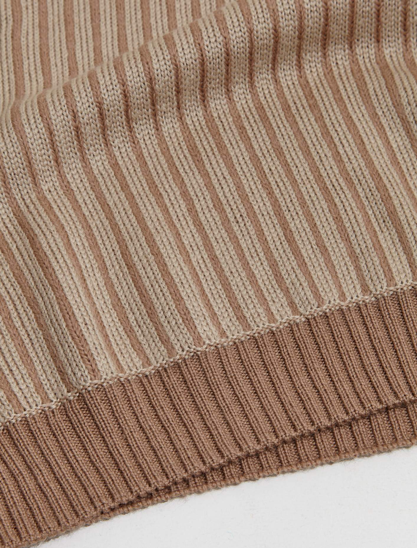 Vest 1.0 in Ecru & Light Beige