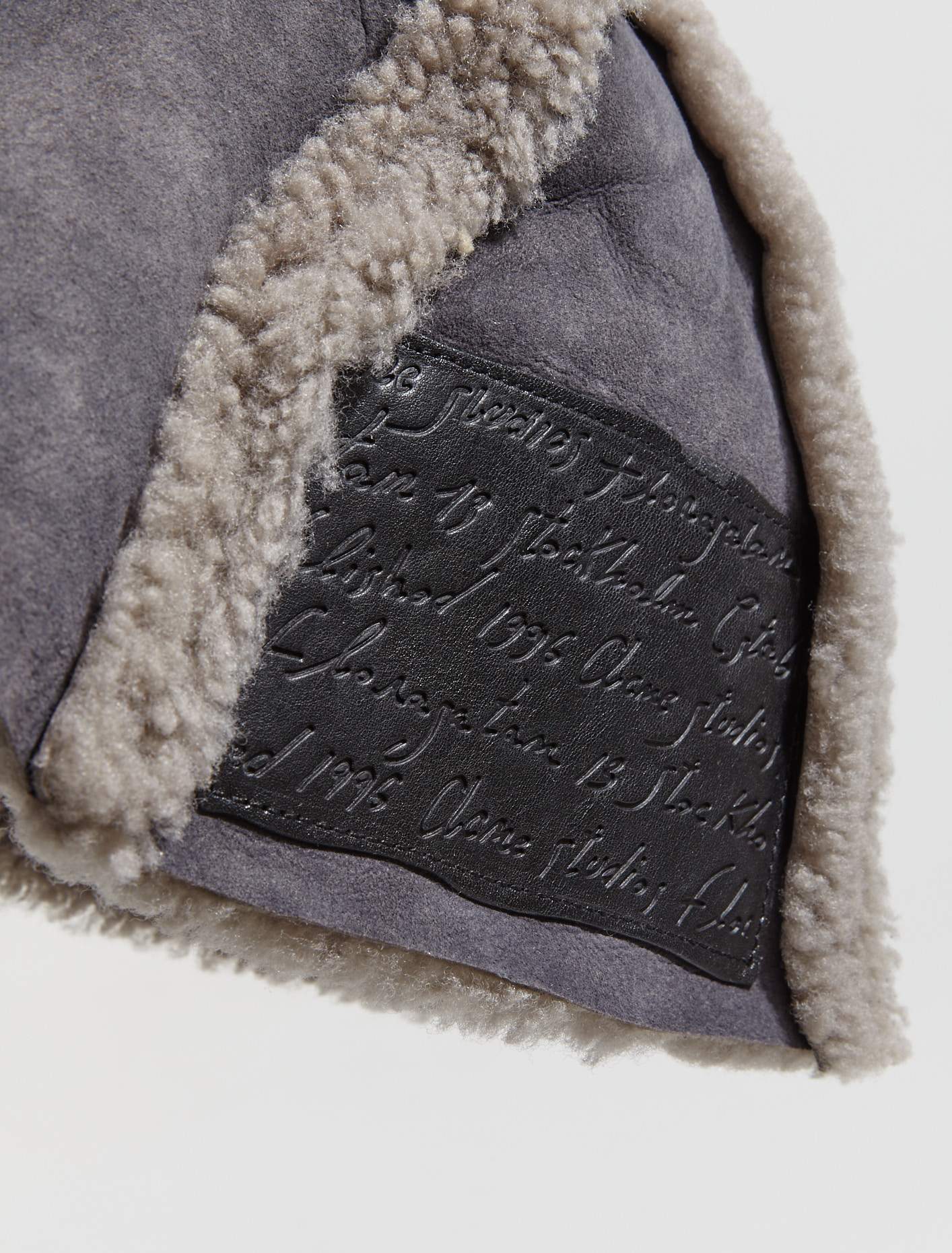 Shearling Bucket Hat in Taupe Grey