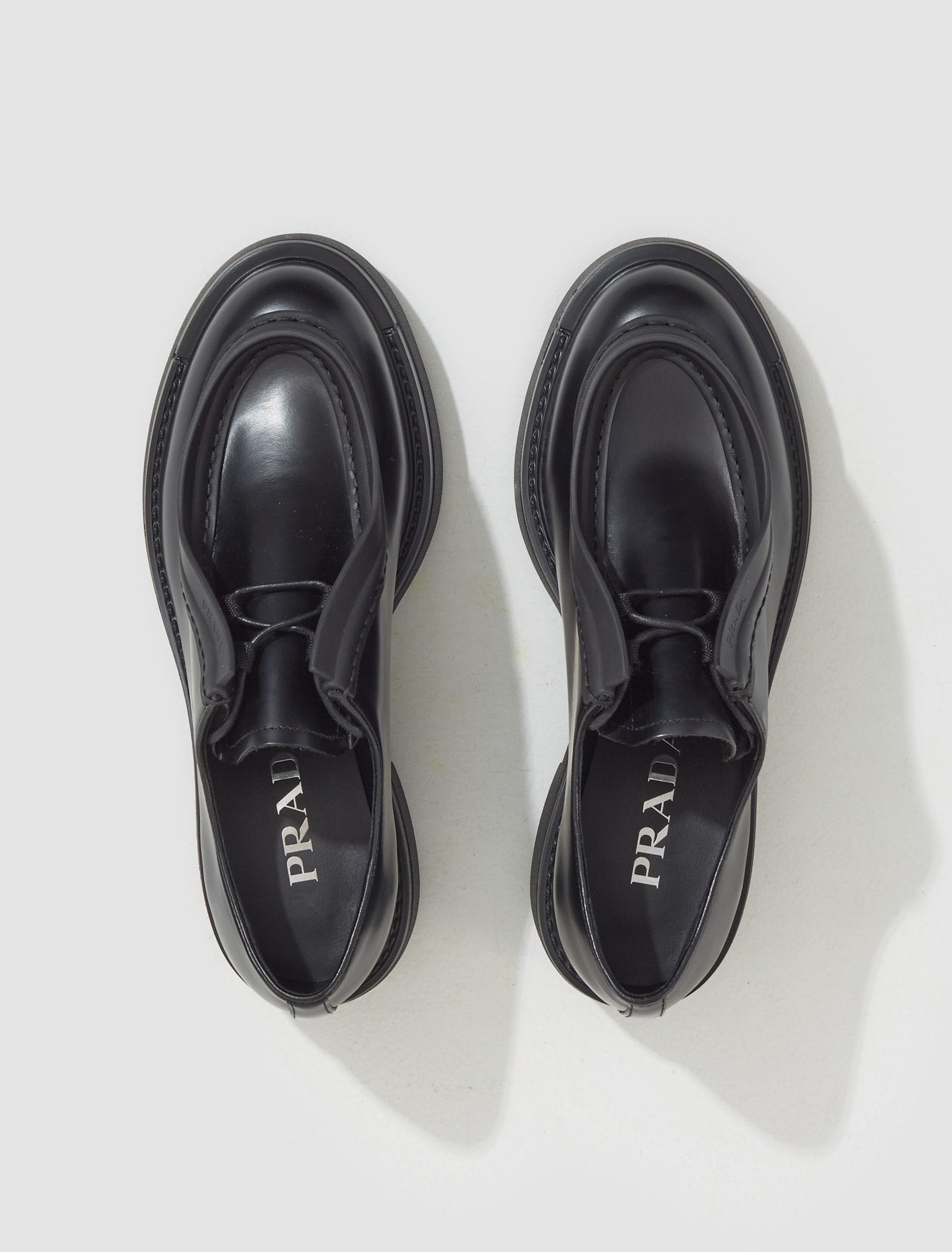 Brushed Leather Lace-Up Shoes in Black