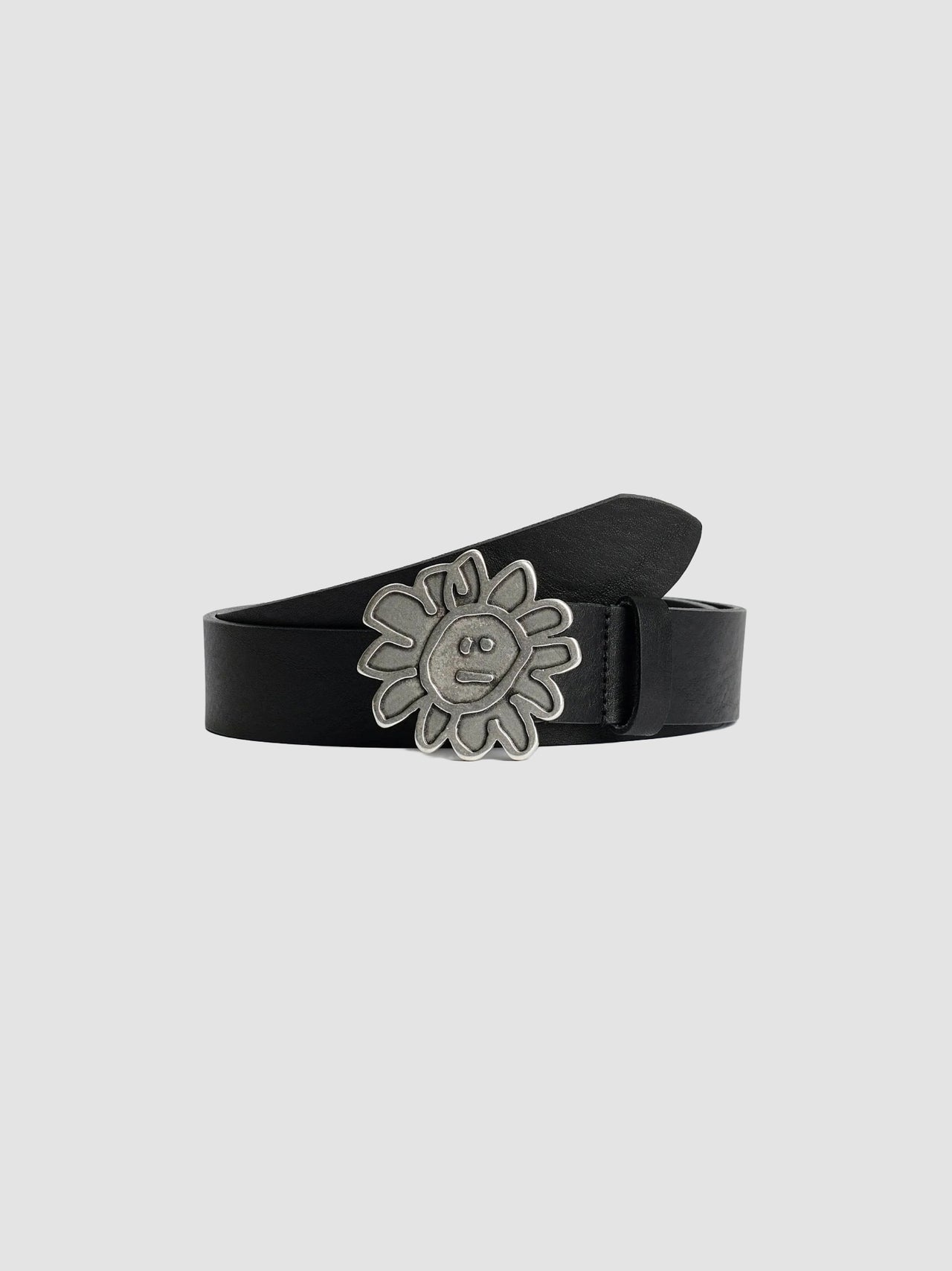 Flower Buckle Belt in Black