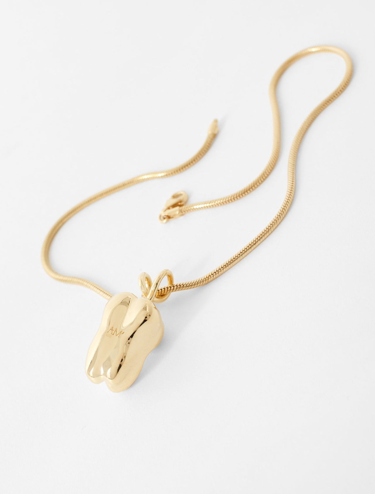 Petronella Pendant in Gold