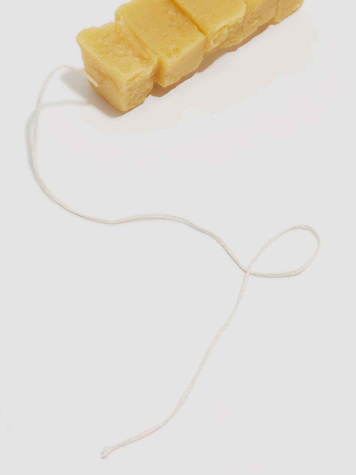 EPS5 Small Candle in Natural Beeswax