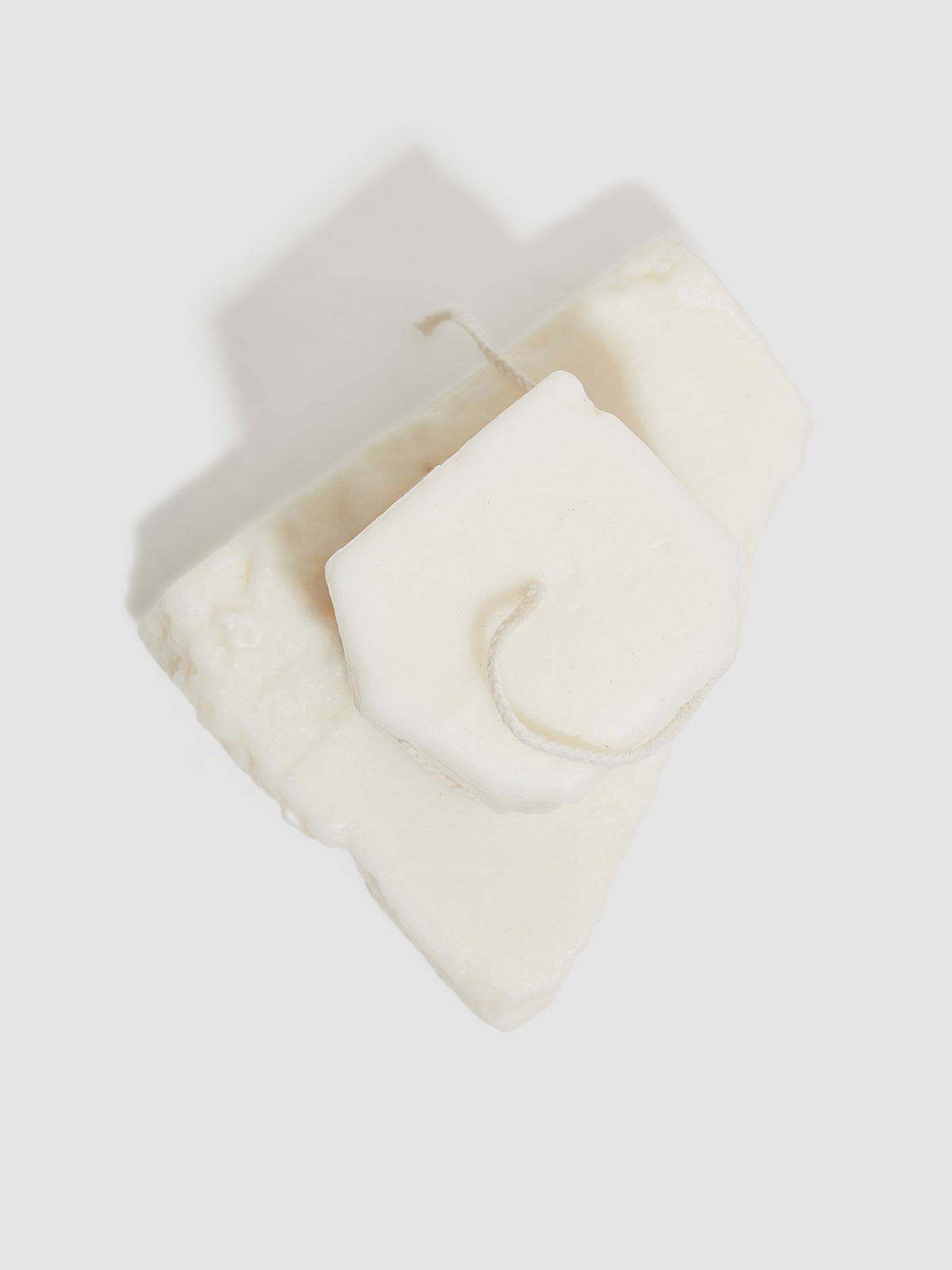 EPS2 Large Candle in Clam