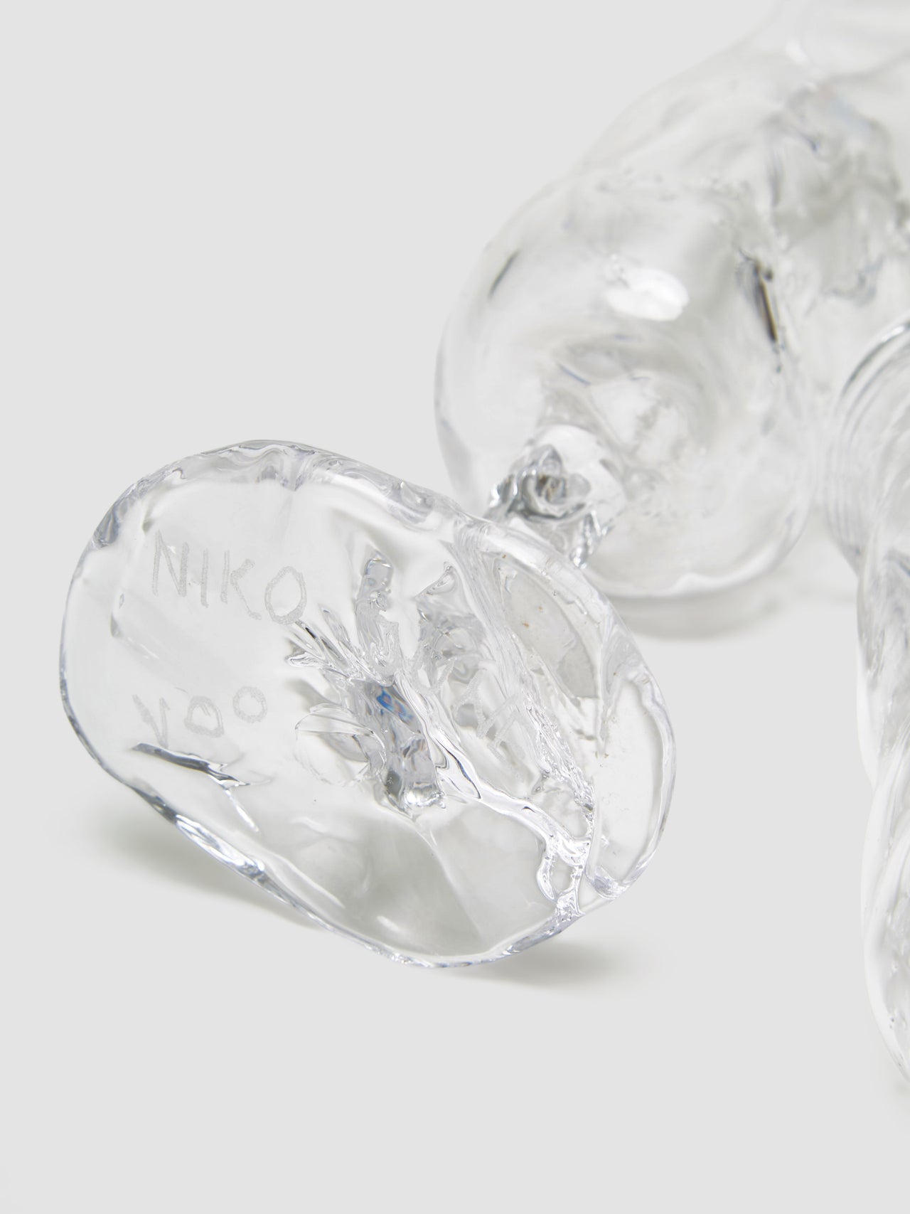 x Niko June Set of Champagne Glasses in Transparent