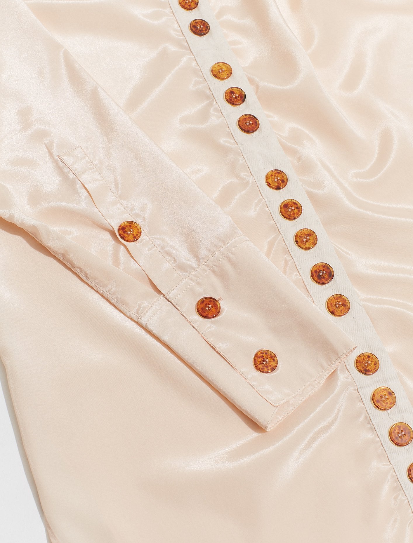 Buttoned Shirt in Powder