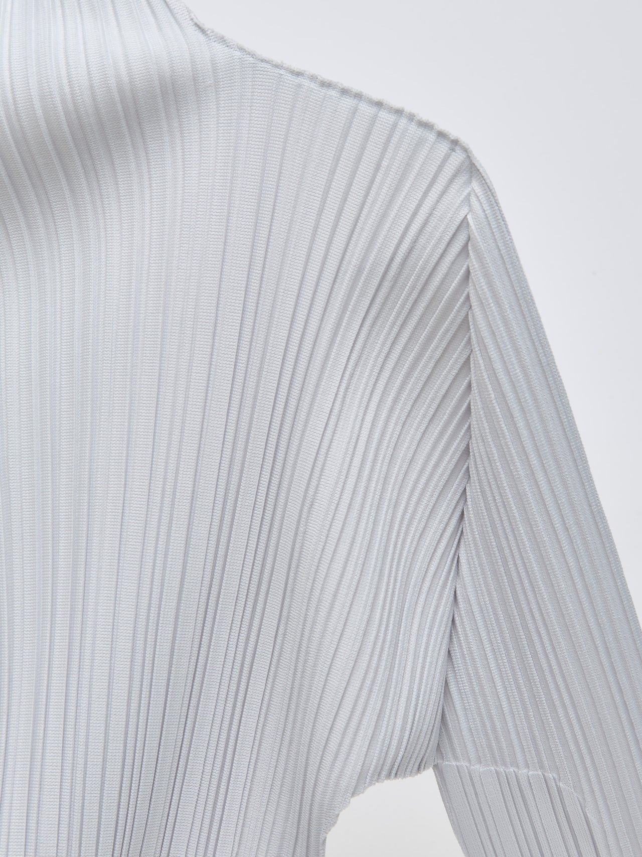 Soft Pleats Long Sleeved Top in Grey