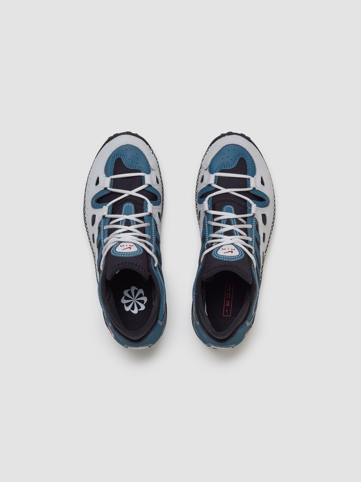 Air Exploraid Sneaker in Ash Green