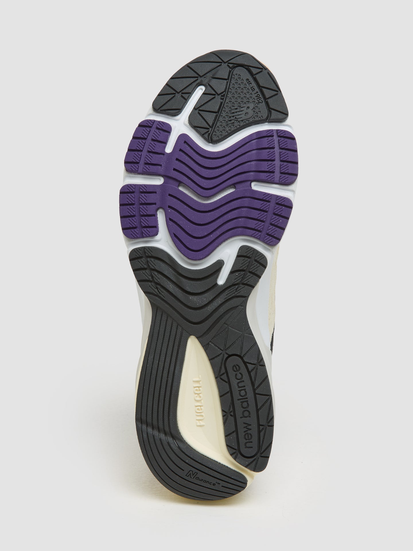 U990 v6 'Made in USA' Sneaker in Plum