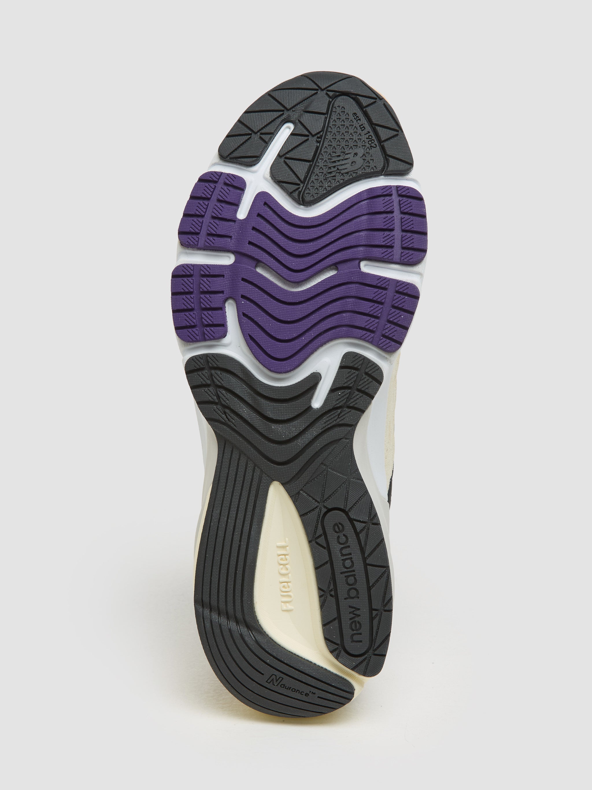 U990 v6 'Made in USA' Sneaker in Plum