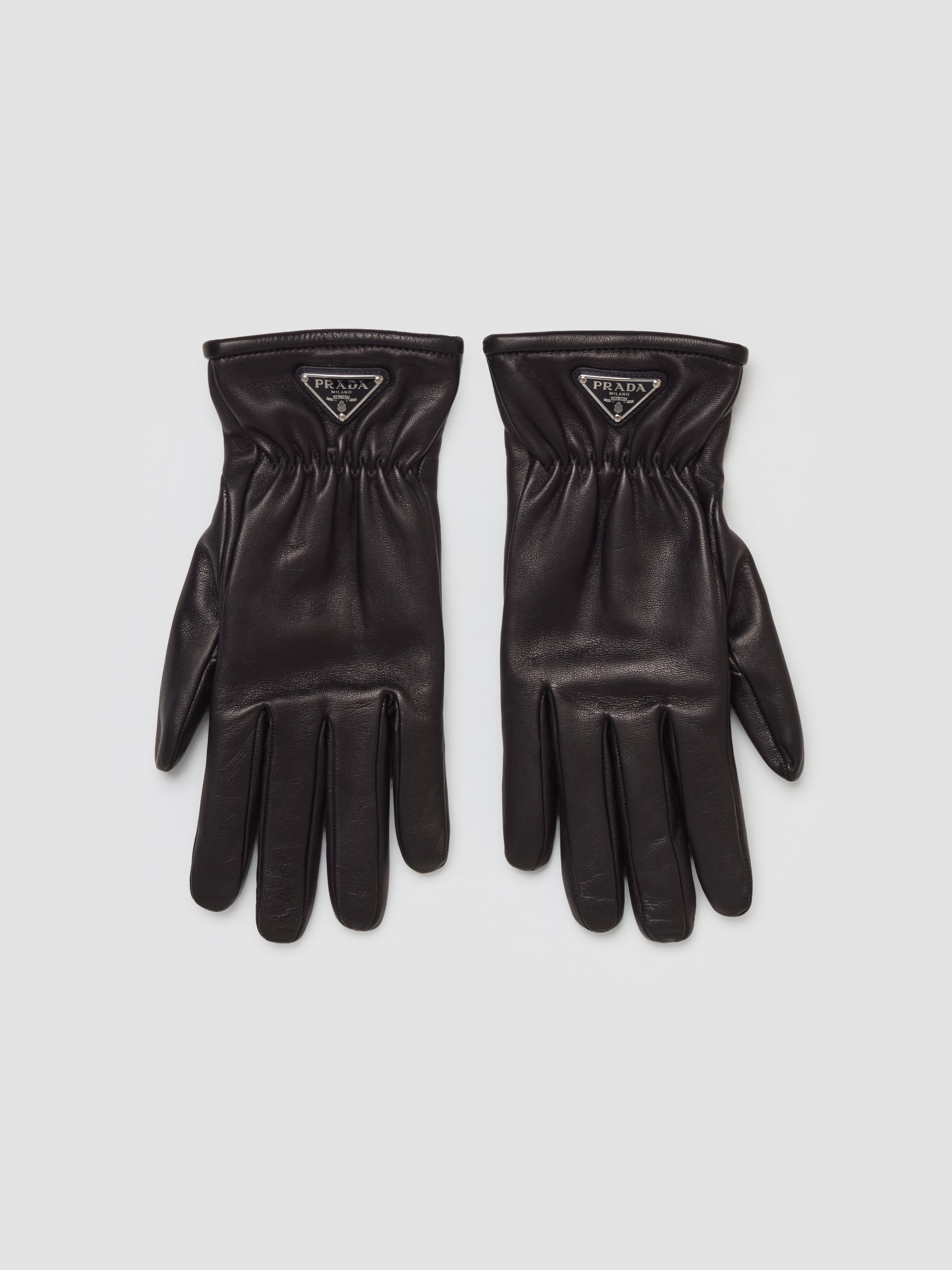 Prada - Nappa Leather Gloves in Black - 2GG125_038_F0002 Voo Store Prada - Nappa Leather Gloves in Black - 2GG125_038_F0002 Voo Store