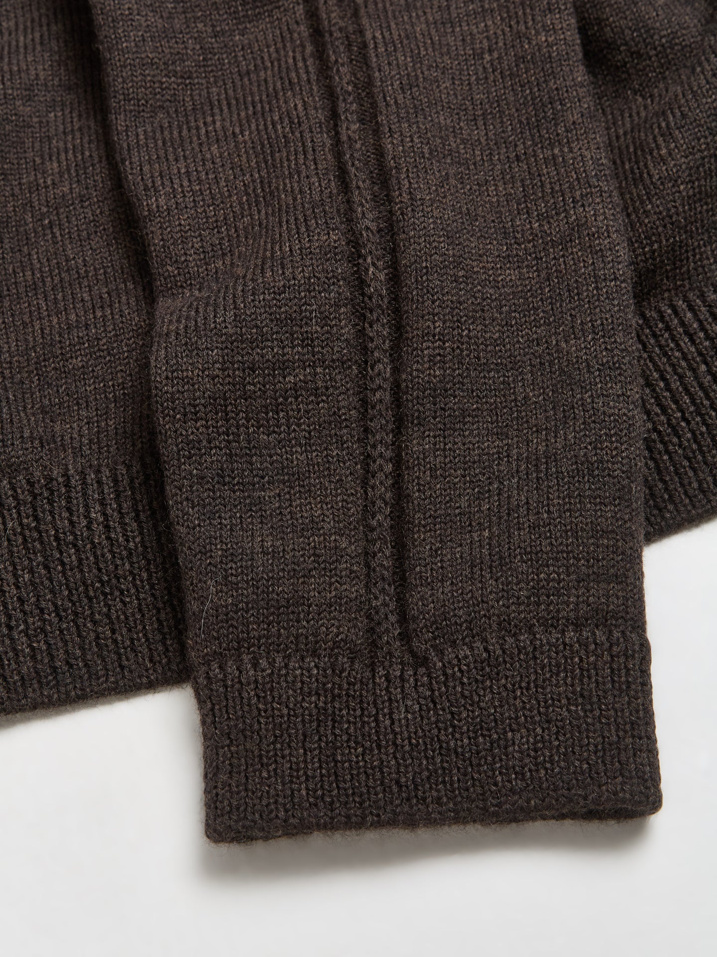 True Rustic Merino Roundneck in University Brown