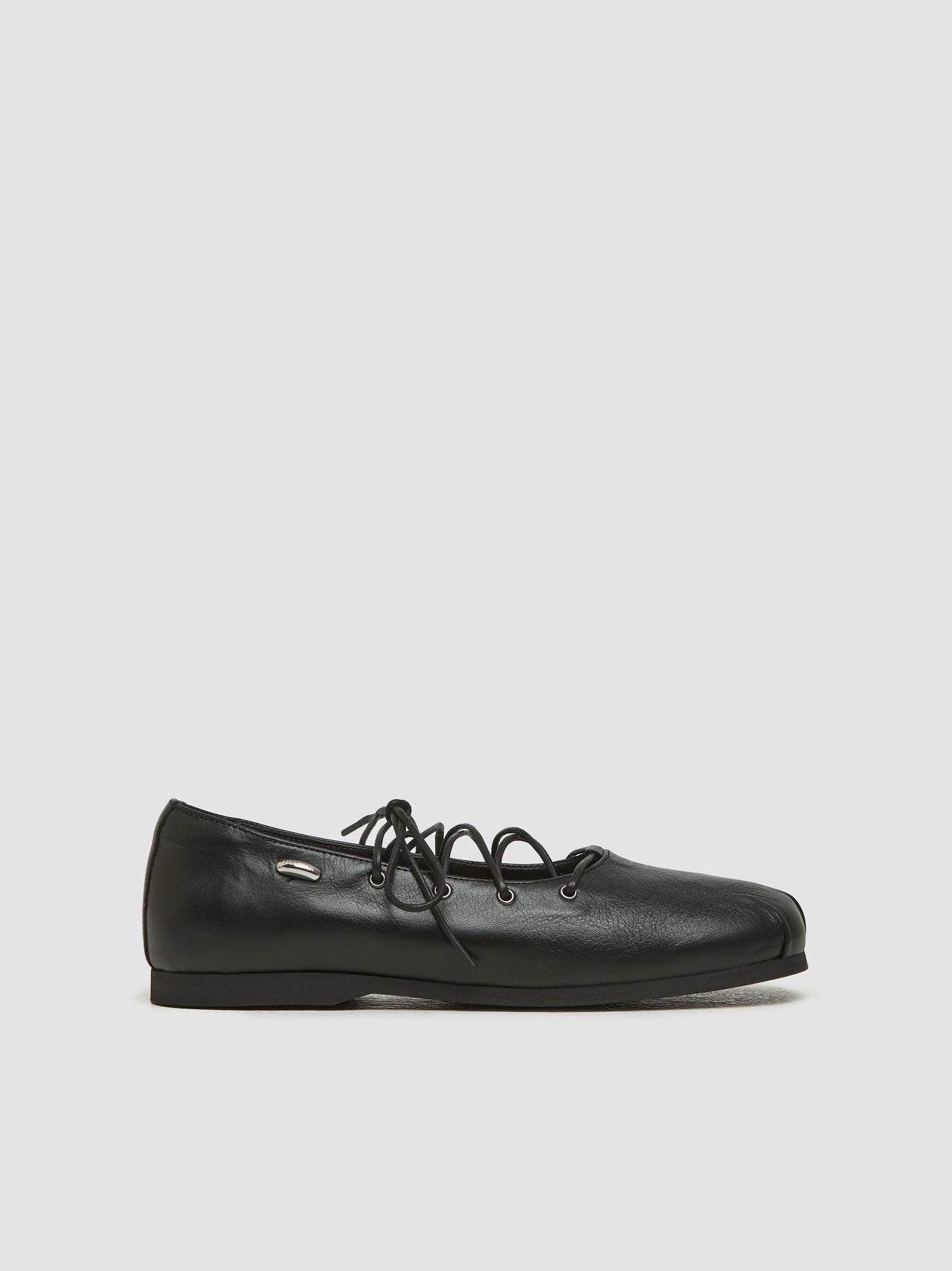 Laced Slip-In Ballerinas in Malleable Black Bull Hide