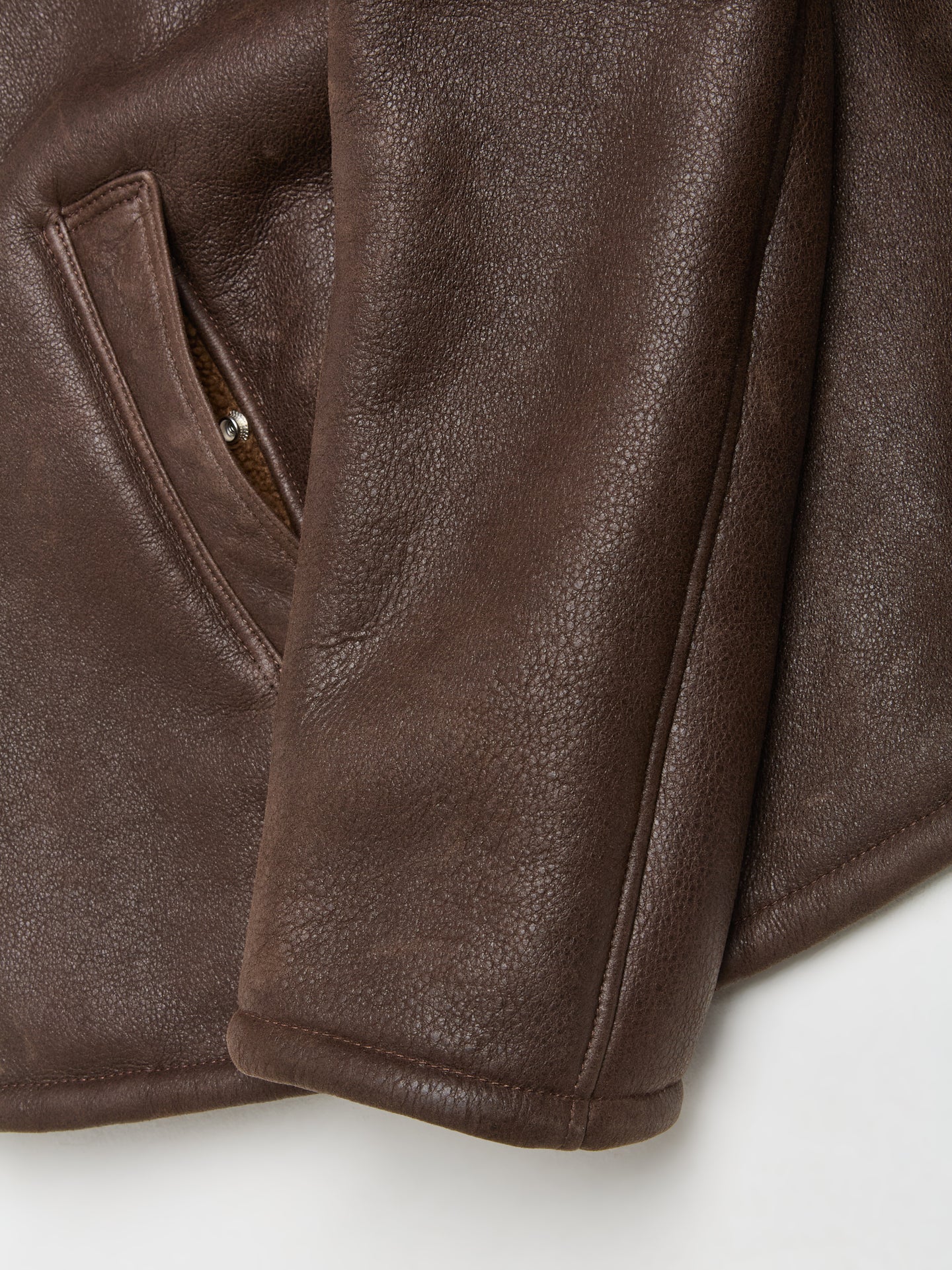 Alaska Shearling Jacket in Rustic Grain Brown