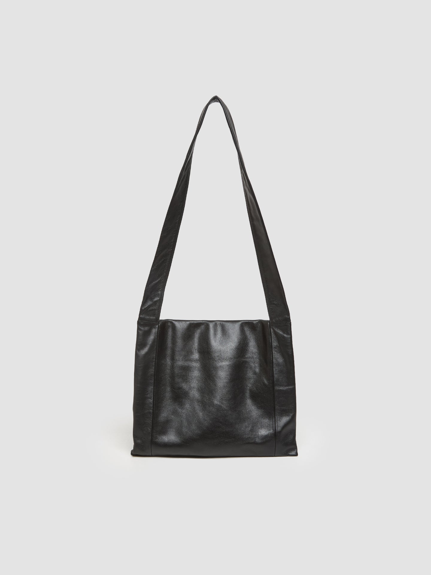 Slim Bag in Malleable Black Bull Hide