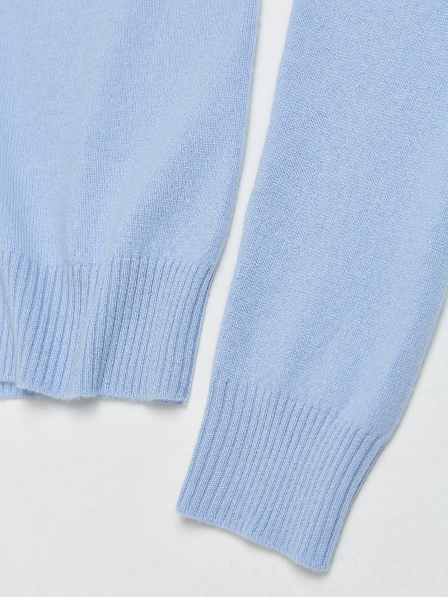 Cashmere Knit Cardigan in Sky