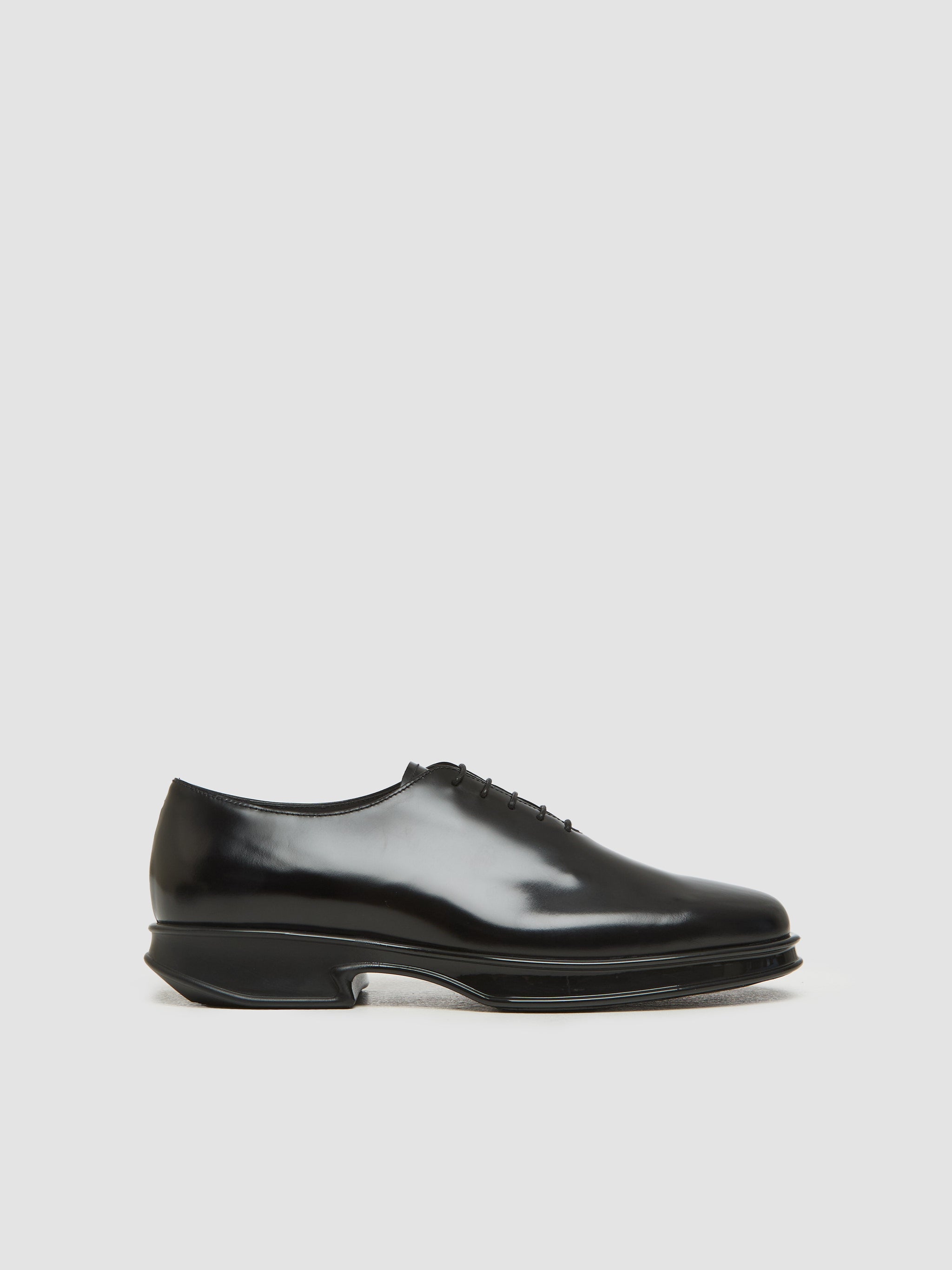 Brushed Leather Lace-Up Shoes in Black