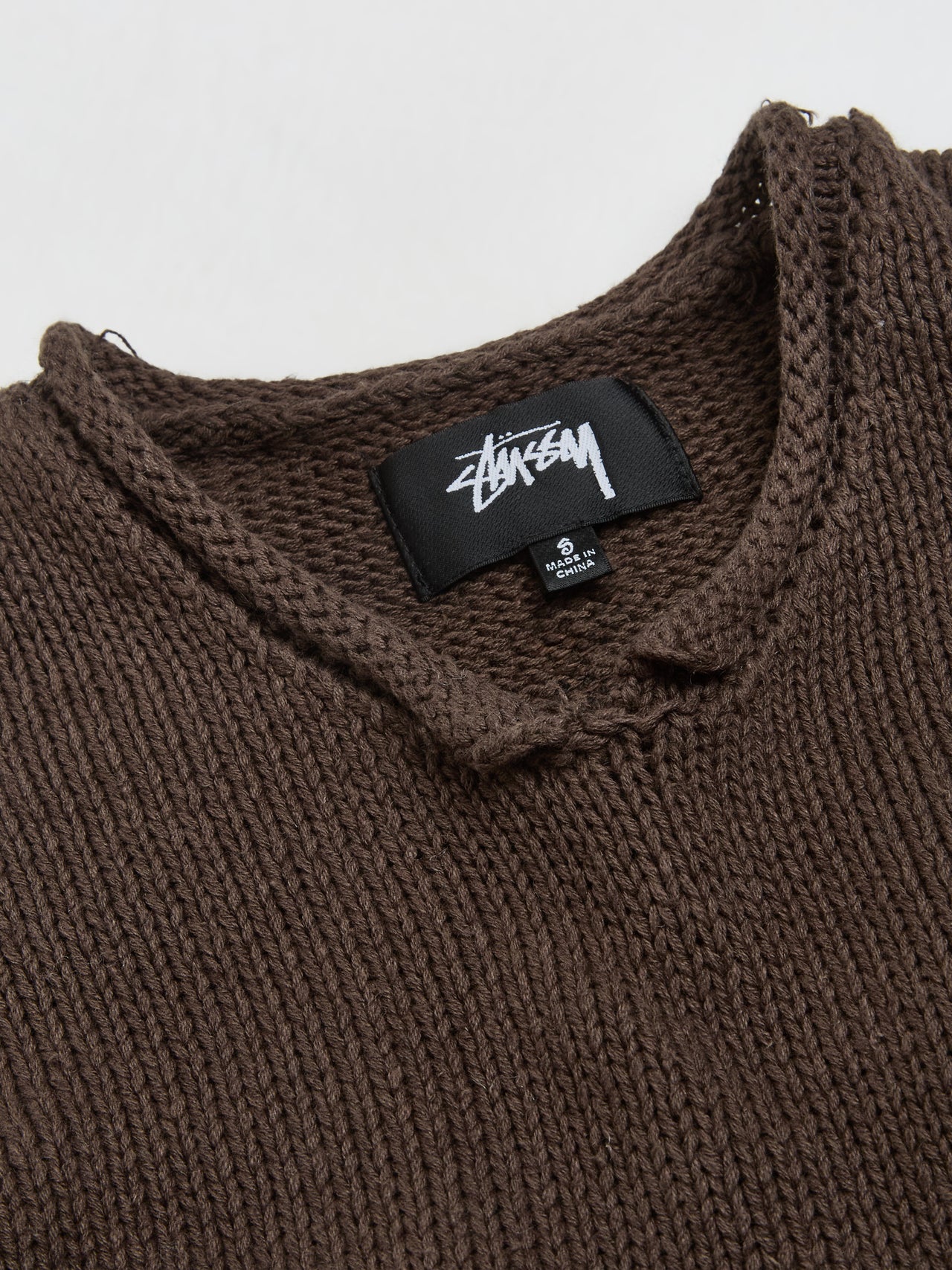 Roll V-Neck Sweater in Brown